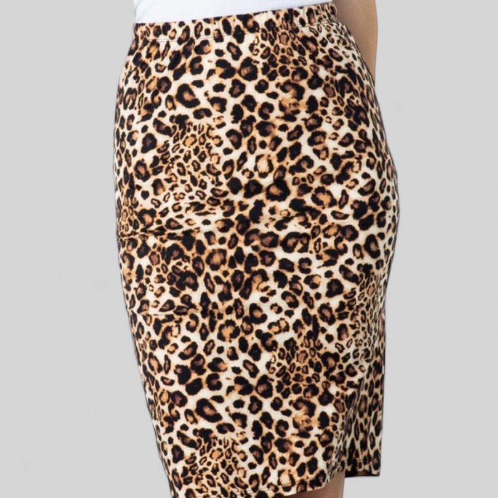 NWT Bold Elements Leopard Print Side Snap Skirt N… - image 2